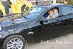 Молодая-мама-мария-швагер-на-BMW.jpg