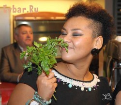корнелия-манго.jpg