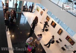 black-dog-gallery.jpg