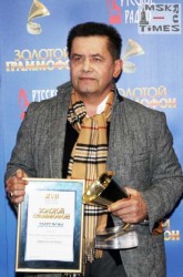 121201_2002-Расторгуев-Любэ.jpg