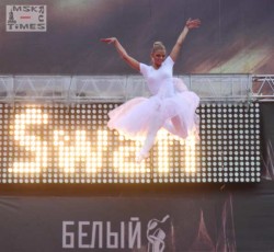 белый-лебедь.jpg