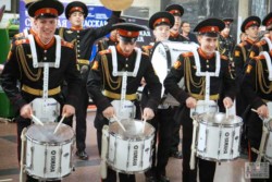 концерт-суворовцев-в-метро.jpg