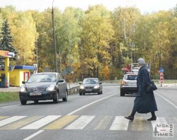 пешеход-на-переходе.jpg